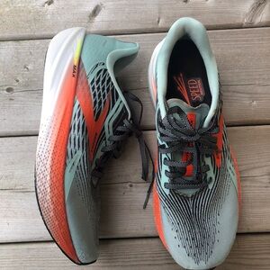 Brooks Men's 8 Hyperion Max Running Shoes